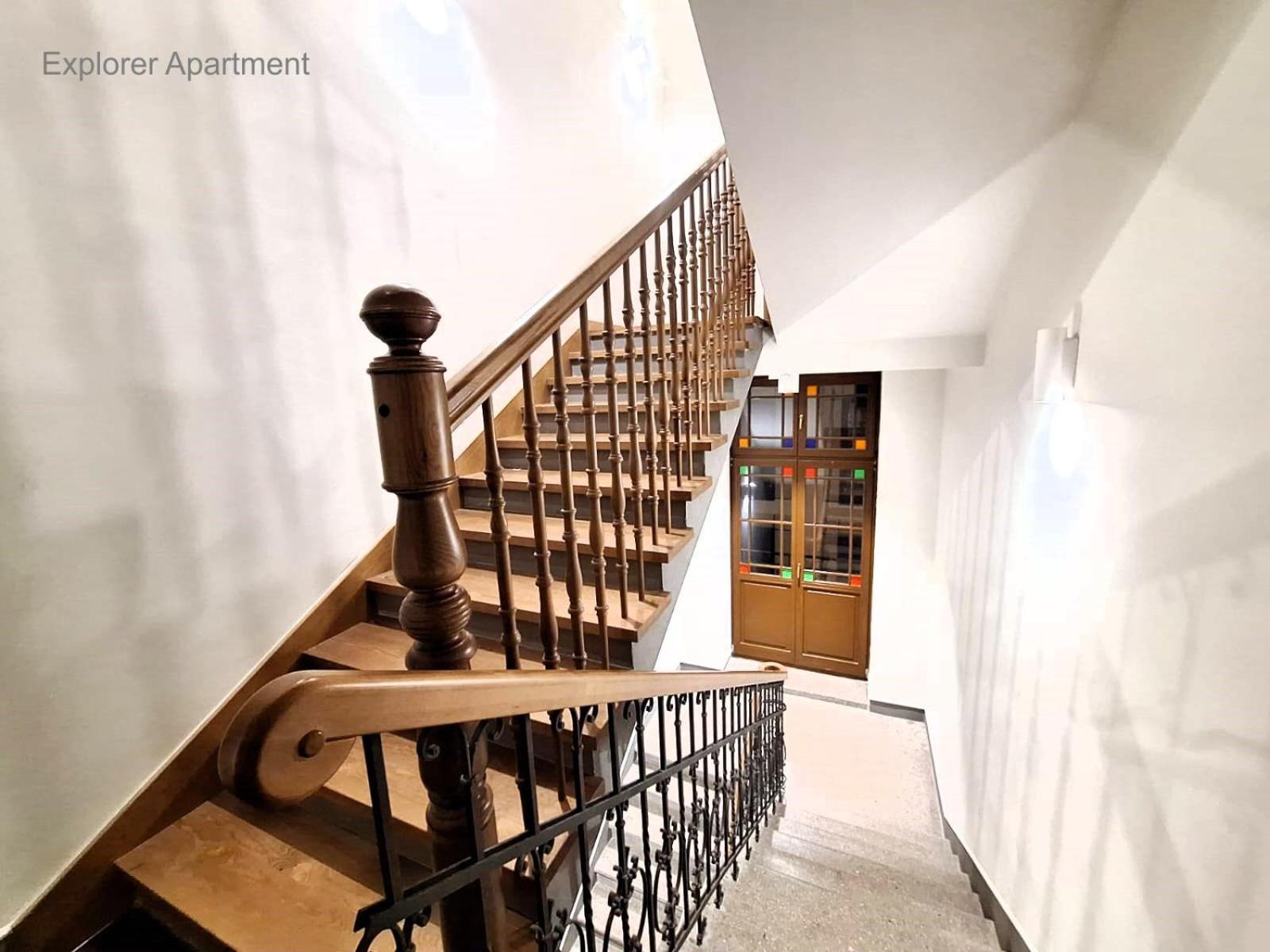 Regnum Noctis Piotrkowska 44 Apartment Lodź Bagian luar foto
