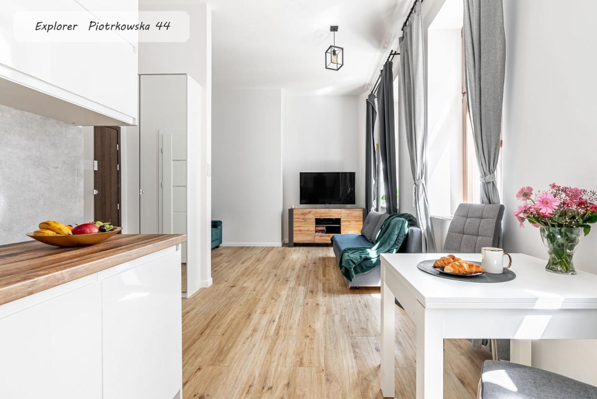 Regnum Noctis Piotrkowska 44 Apartment Lodź Bagian luar foto